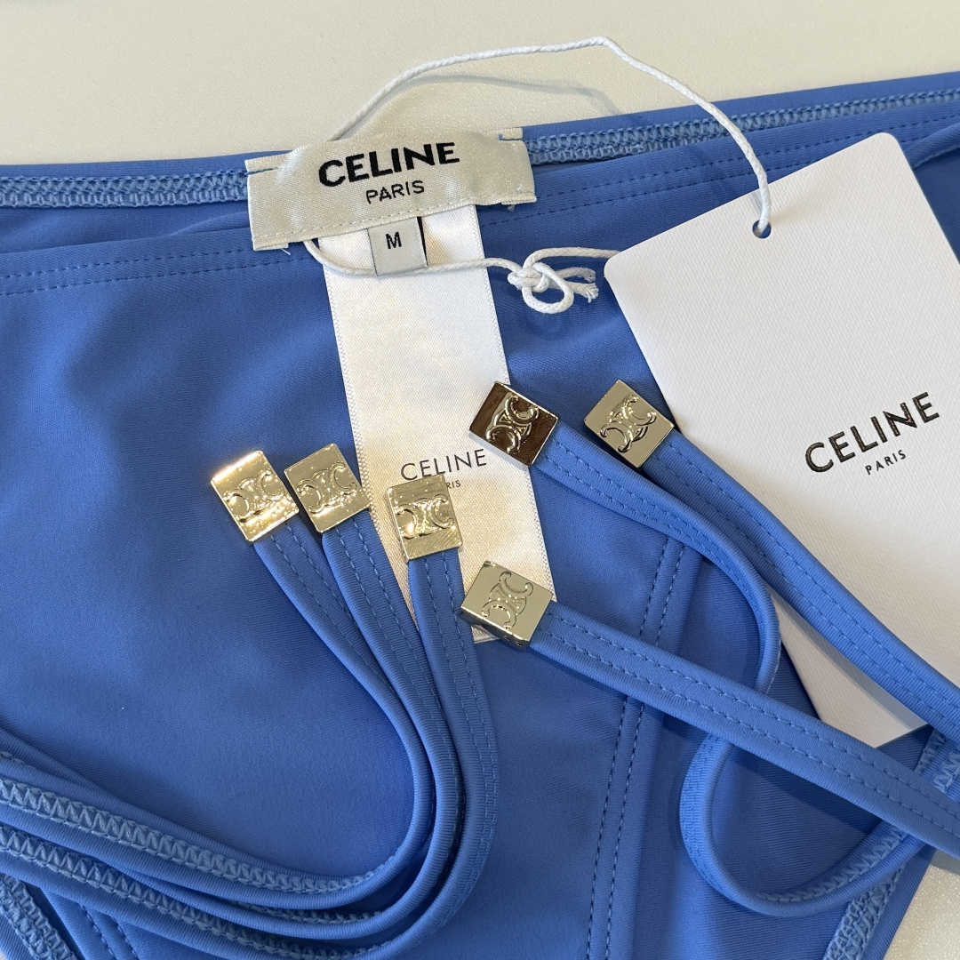 。Celine赛琳新款比基尼👙泳衣，S M L XL