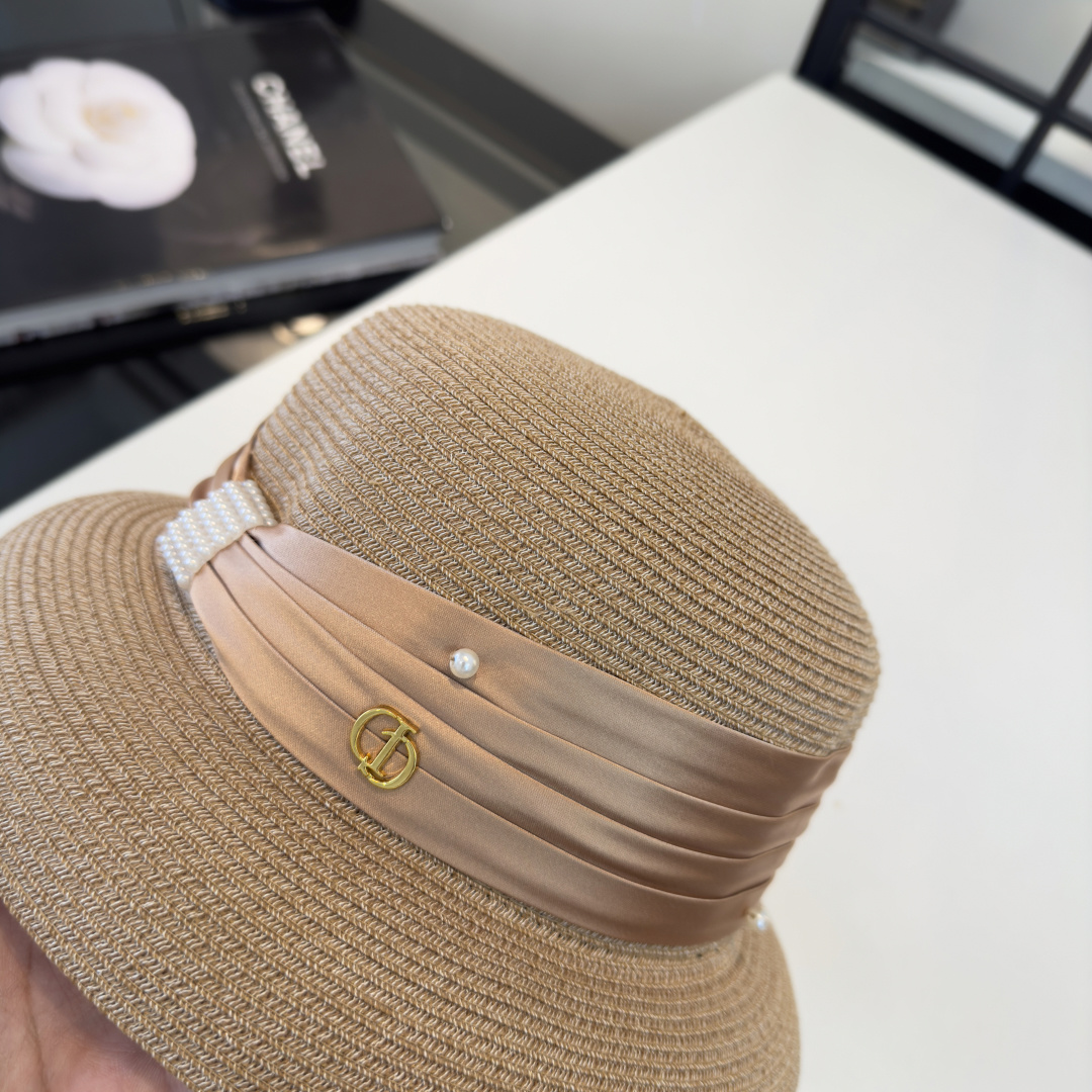 Dior Dior 迪奥新款礼帽，灯笼帽，名媛风十足，头围57cm