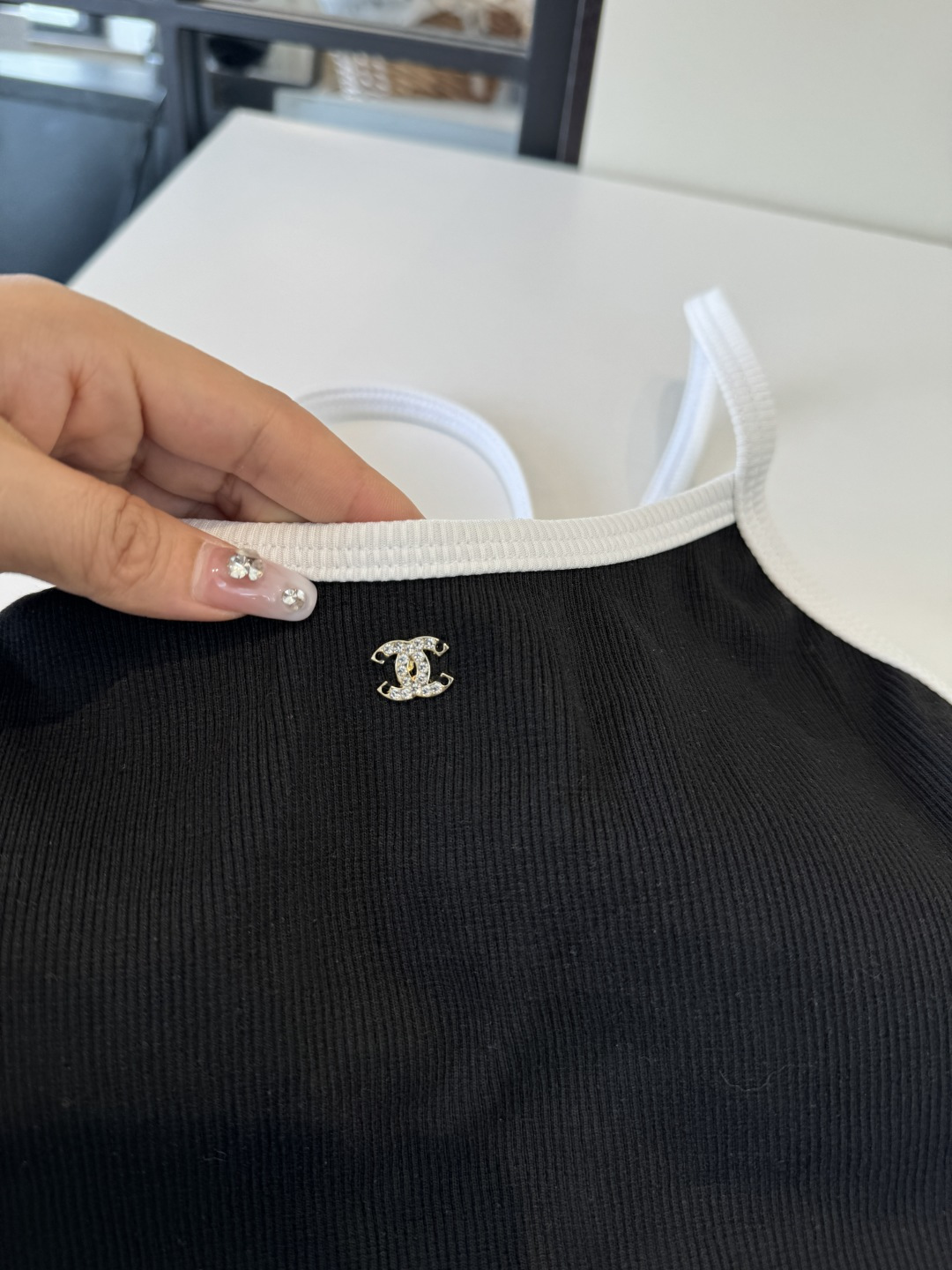 。Chanel香奈儿连体泳衣👙比基尼，S M L XL