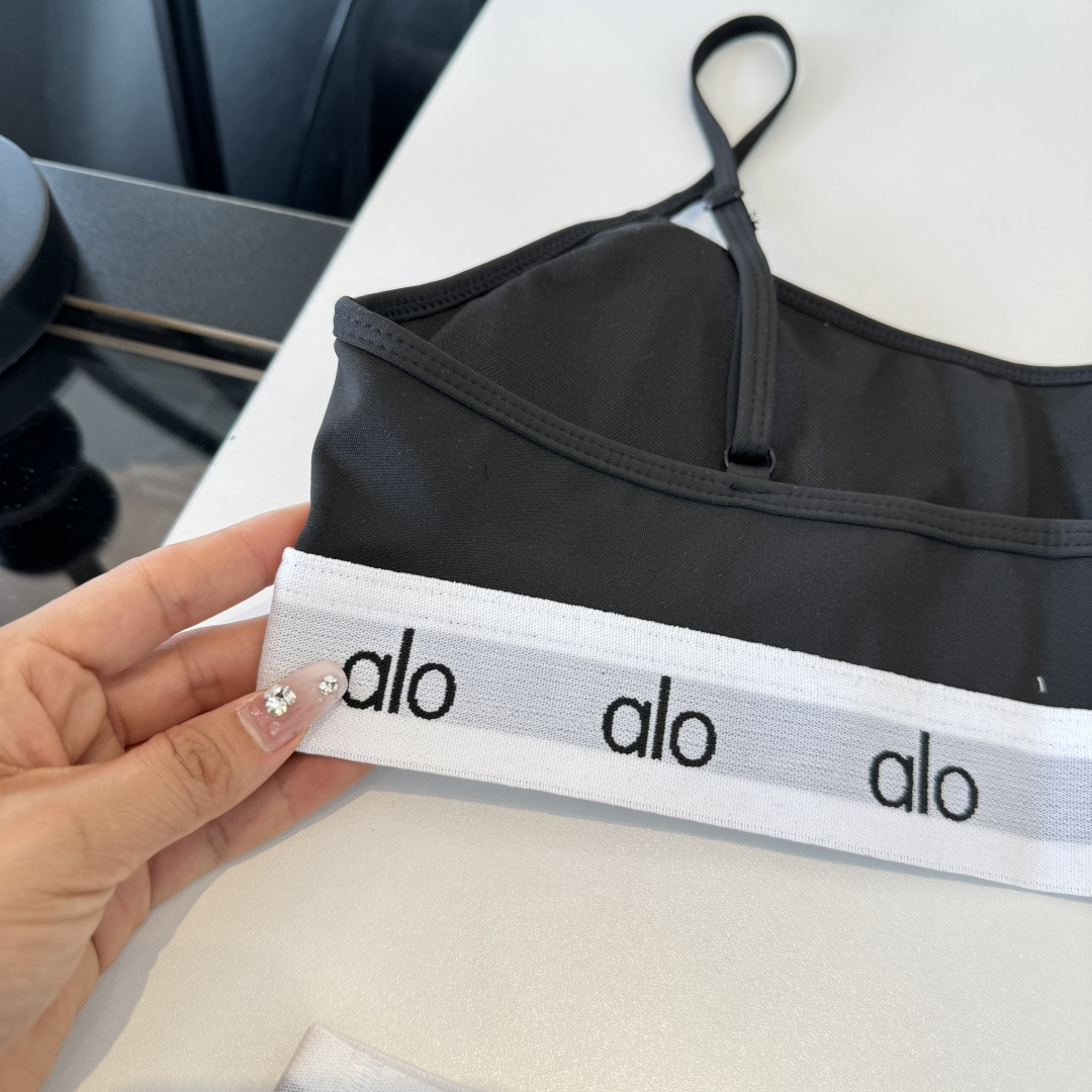 。alo潮牌分体比基尼泳衣，S M L