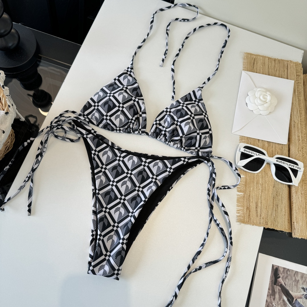 。MARINE SERRA潮牌比基尼👙