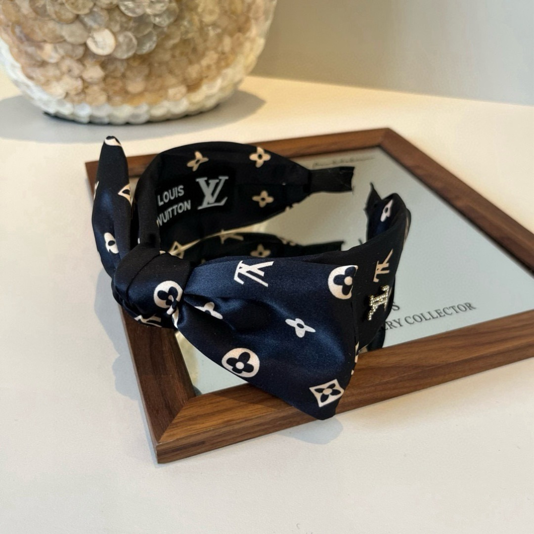 NO:770014,Lv Louis Vuitton new hairband hairpins, hairpins, louis vuitton, louis vuitton, hairpins19860909Lv路易威登新款发箍发夹,发夹,louis vuitton,louis vuitton,hairpins,accessory