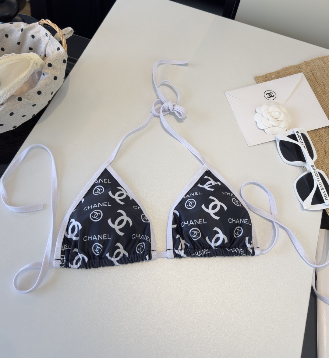 。Chanel香奈儿比基尼👙❤️😍🥰适合多种场景的游泳衣🏊‍♀️海边 游泳池 温泉 水上乐园 漂流都可以