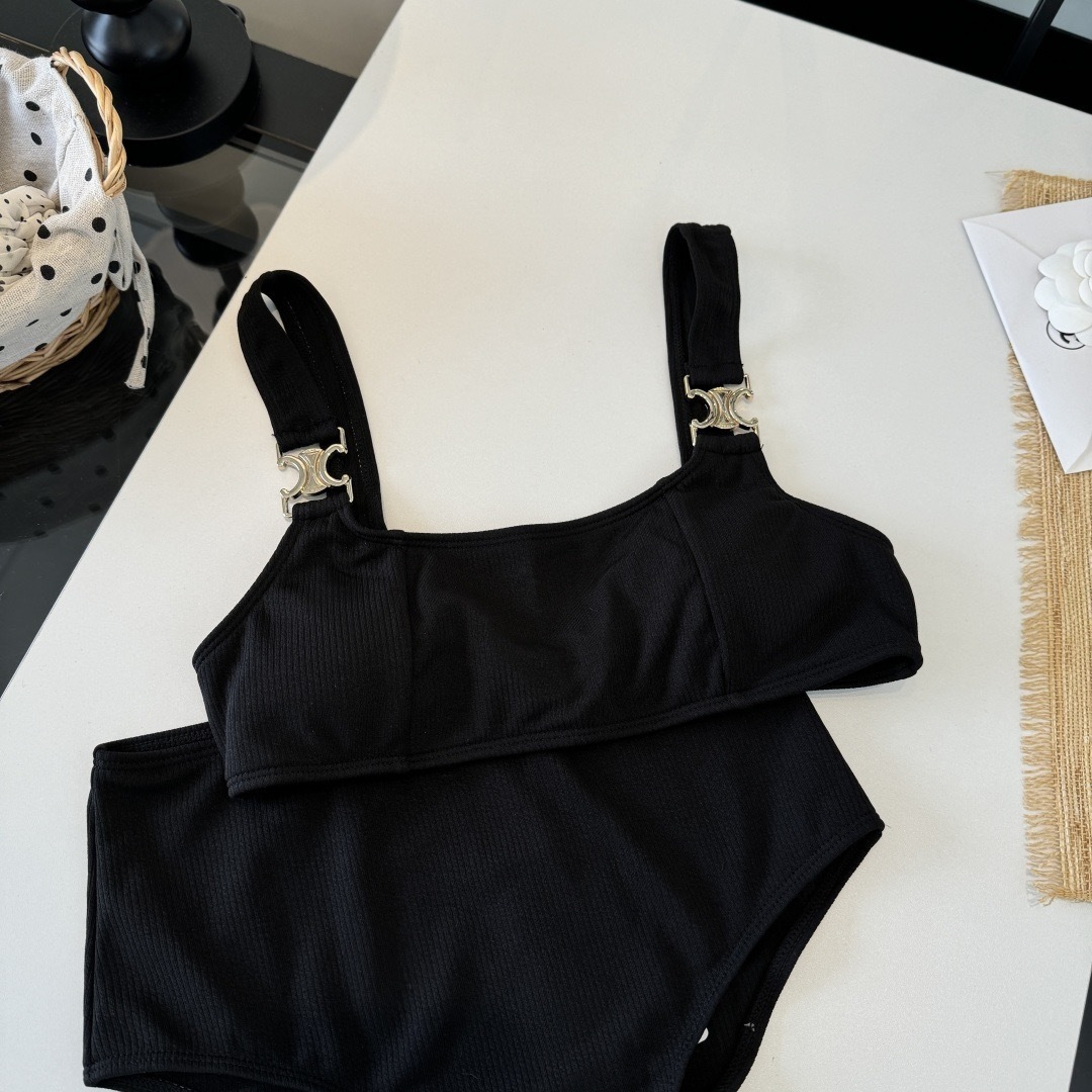 。Celine赛琳分体泳衣比基尼👙，S M L XL