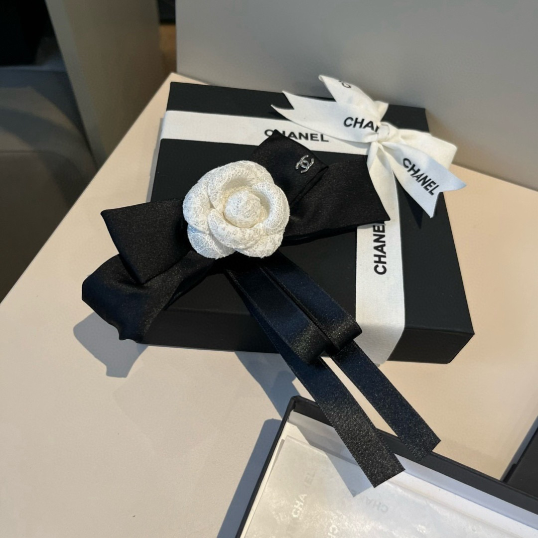 NO:770726,Chanel Chanel new brooch hairpin, hairpin, chanel, chanel, brooch, breastpin, hairpins19860909Chanel香奈儿新款胸针发夹,发夹,chanel,chanel,brooch，breastpin,hairpins,accessory