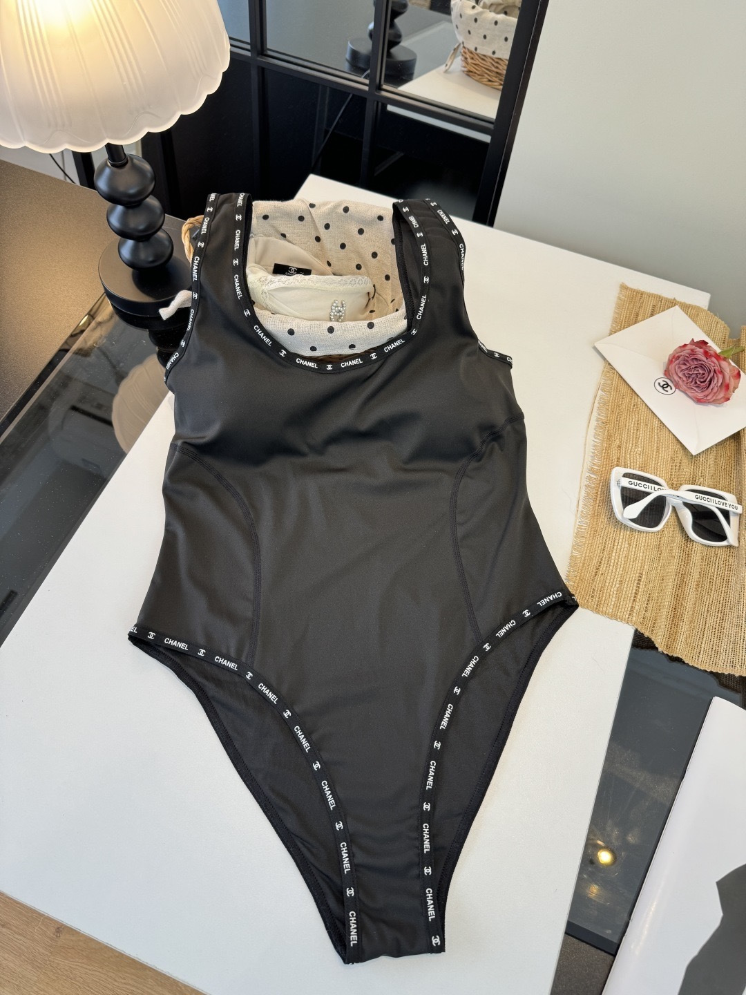 。Chanel香奈儿新款连体泳衣S M L XL
