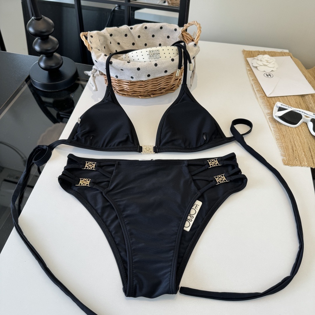。罗意威LOEWE新款分体比基尼泳衣👙❤️😍🥰适合多种场景的游泳衣🏊‍♀️海边 游泳池 温泉 水上乐园 