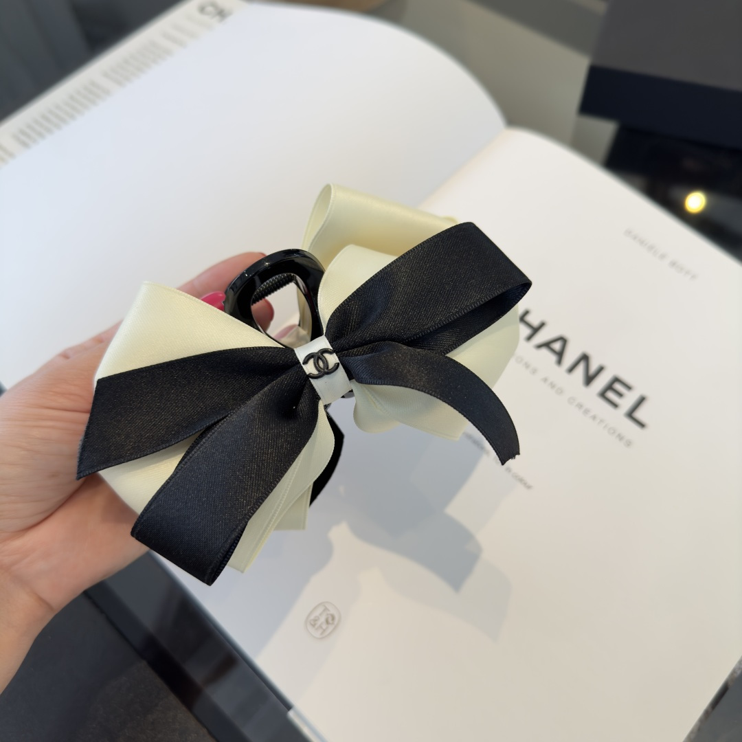 NO:770658,Chanel Chanel bow hairpin hairpin, hairpin, chanel, chanel, hairpins19860909Chanel香奈儿蝴蝶结发夹发夹,发夹,chanel,chanel,hairpins,accessory