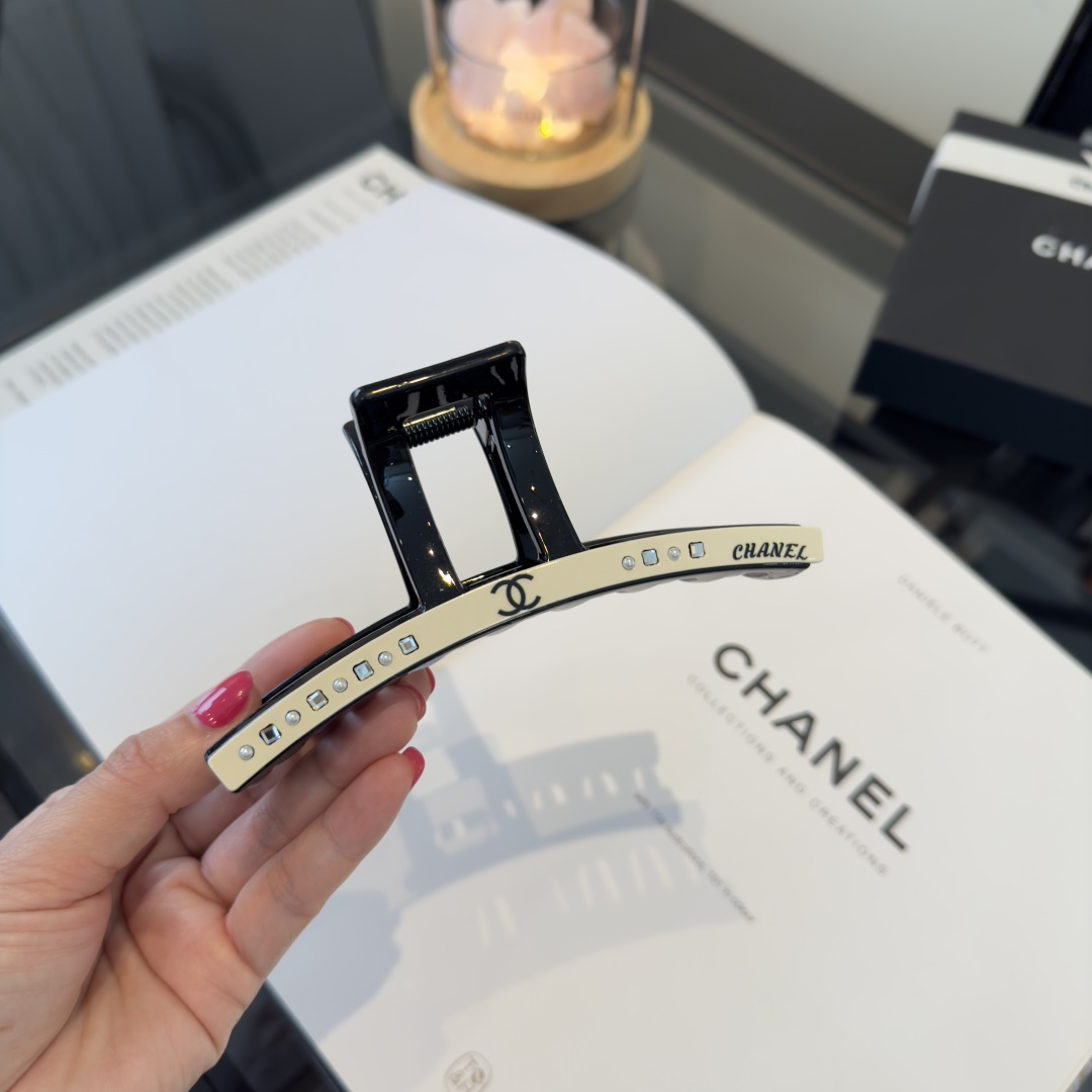 NO:770669,Chanel Chanel hairpins, hairpins, hairpins, chanel, chanel, hairpins19860909Chanel香奈儿盘发夹 抓夹发夹,发夹,chanel,chanel,hairpins,accessory