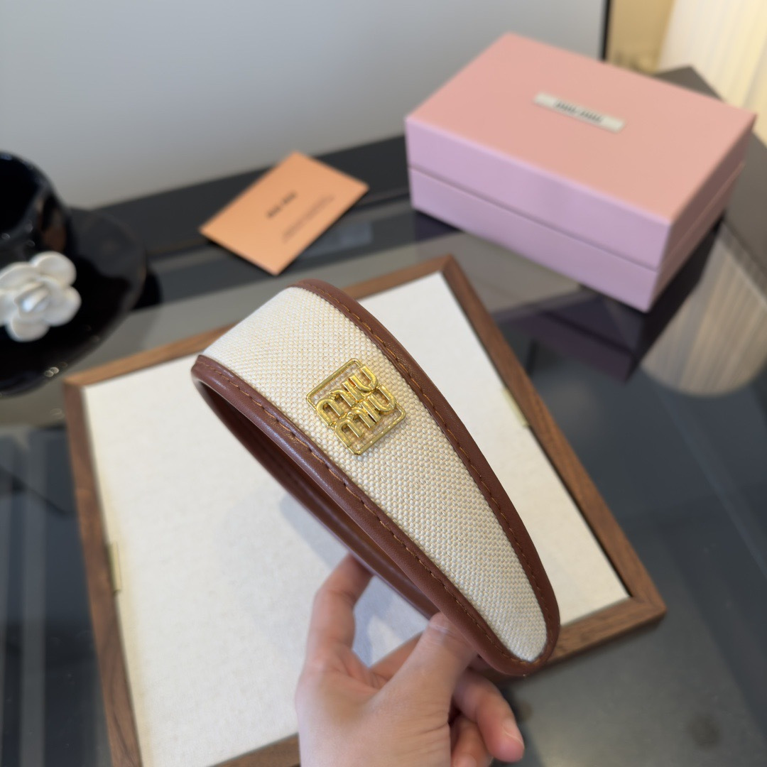 NO:770695,Miumiu miumiu new hairband hairpins, hairpins, miumiu, hairpins19860909缪缪miumiu新款发箍发夹,发夹,miumiu,hairpins,accessory