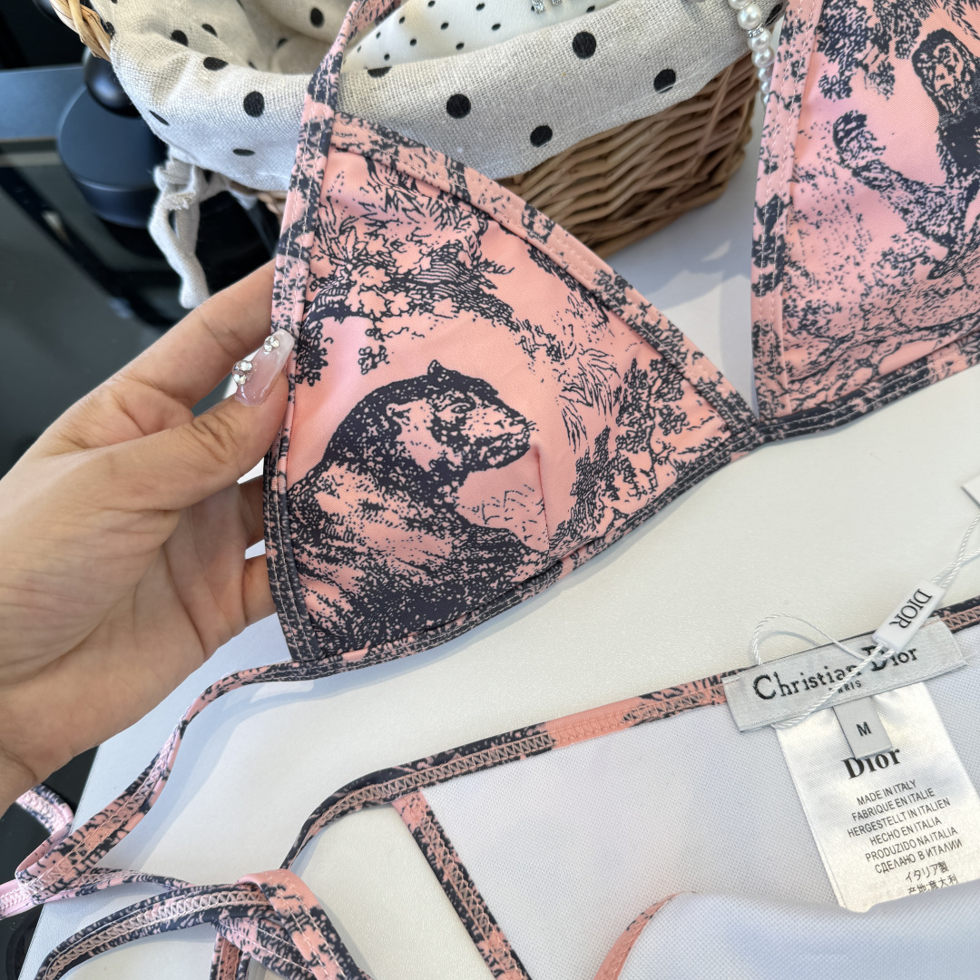 。Dior迪奥官方新款分体三件套 泳衣比基尼，S M L XL