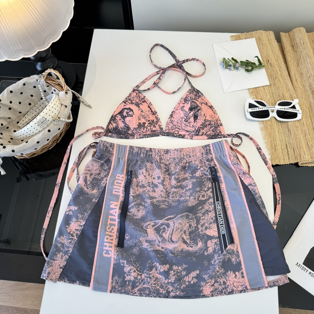 。Dior迪奥官方新款分体三件套 泳衣比基尼，S M L XL