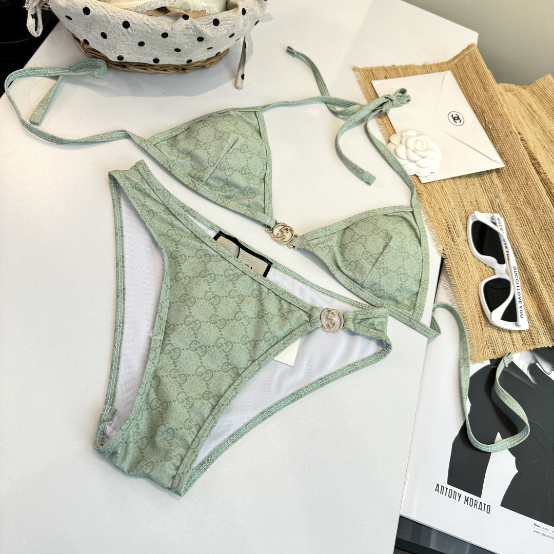 。Gucci古奇比基尼👙 上身超级棒！同步各大专柜发售，自然而然呈现时尚感！十分减龄，具有年轻活力。 码