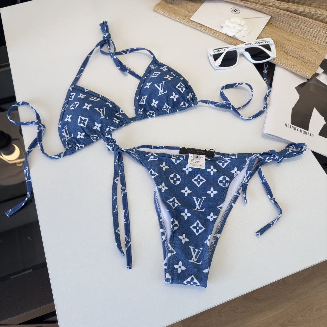 。LV路易威登比基尼👙❤️😍🥰适合多种场景的游泳衣🏊‍♀️海边 游泳池 温泉 水上乐园 漂流都可以😌内搭