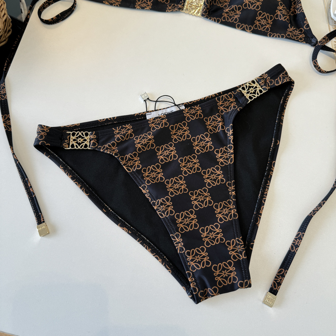 。罗意威LOEWE新款分体比基尼泳衣👙❤️😍🥰适合多种场景的游泳衣🏊‍♀️海边 游泳池 温泉 水上乐园 