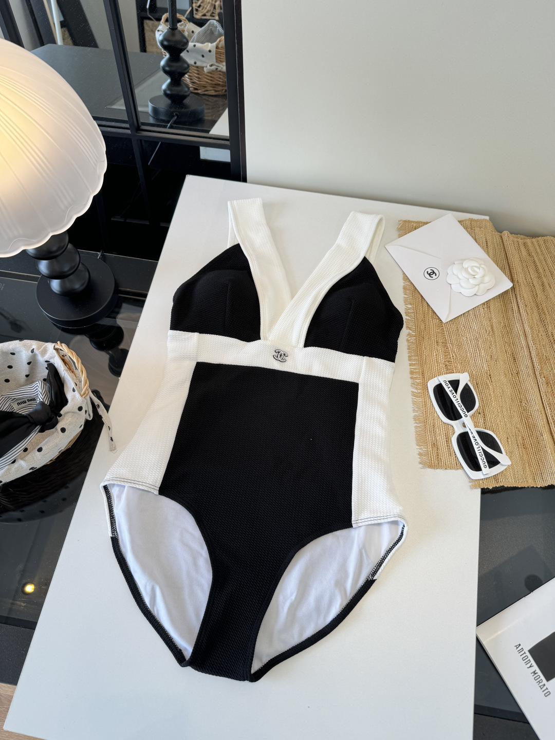 。Chanel香奈儿连体比基尼👙泳衣，S M L XL