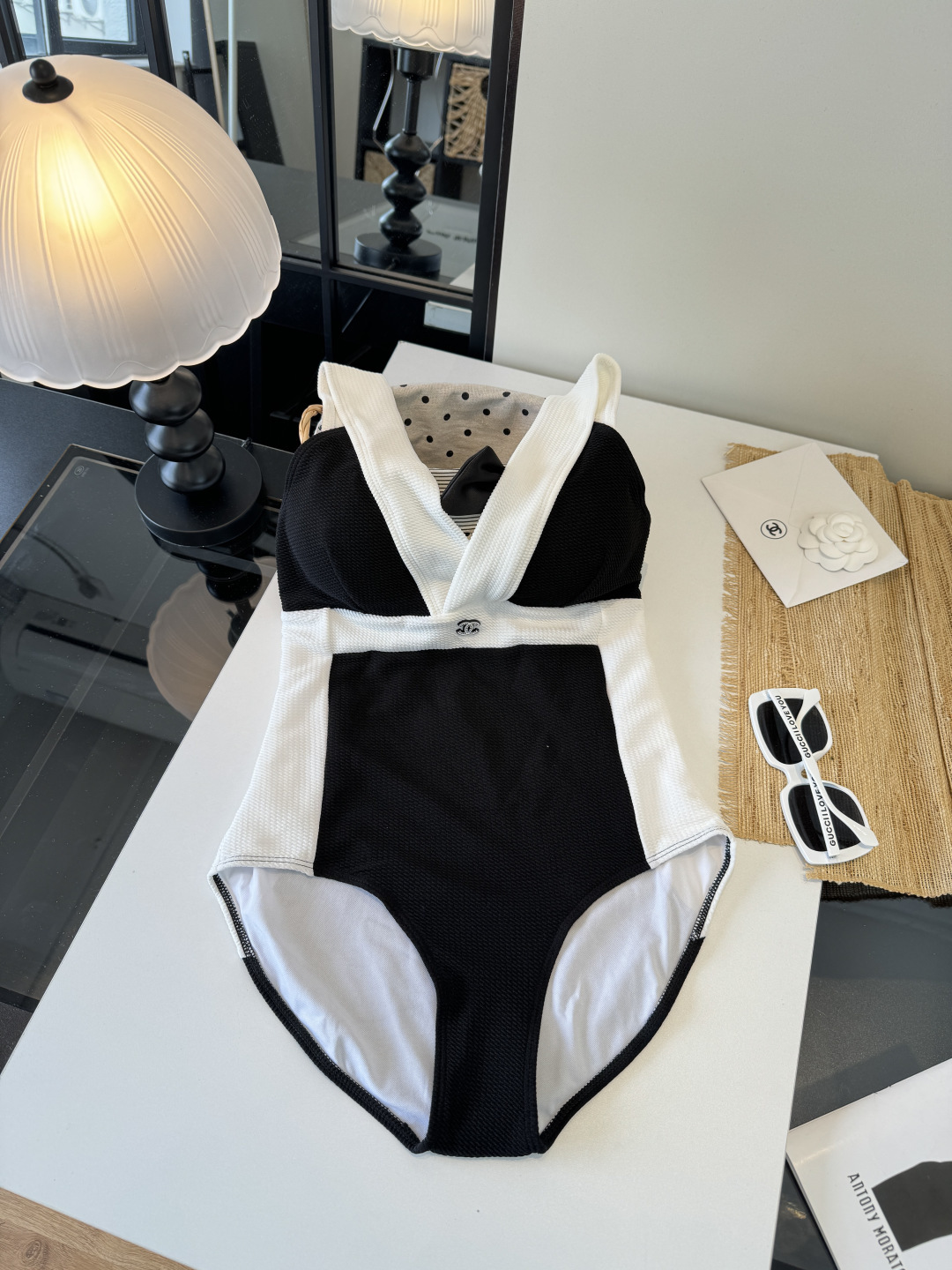 。Chanel香奈儿连体比基尼👙泳衣，S M L XL