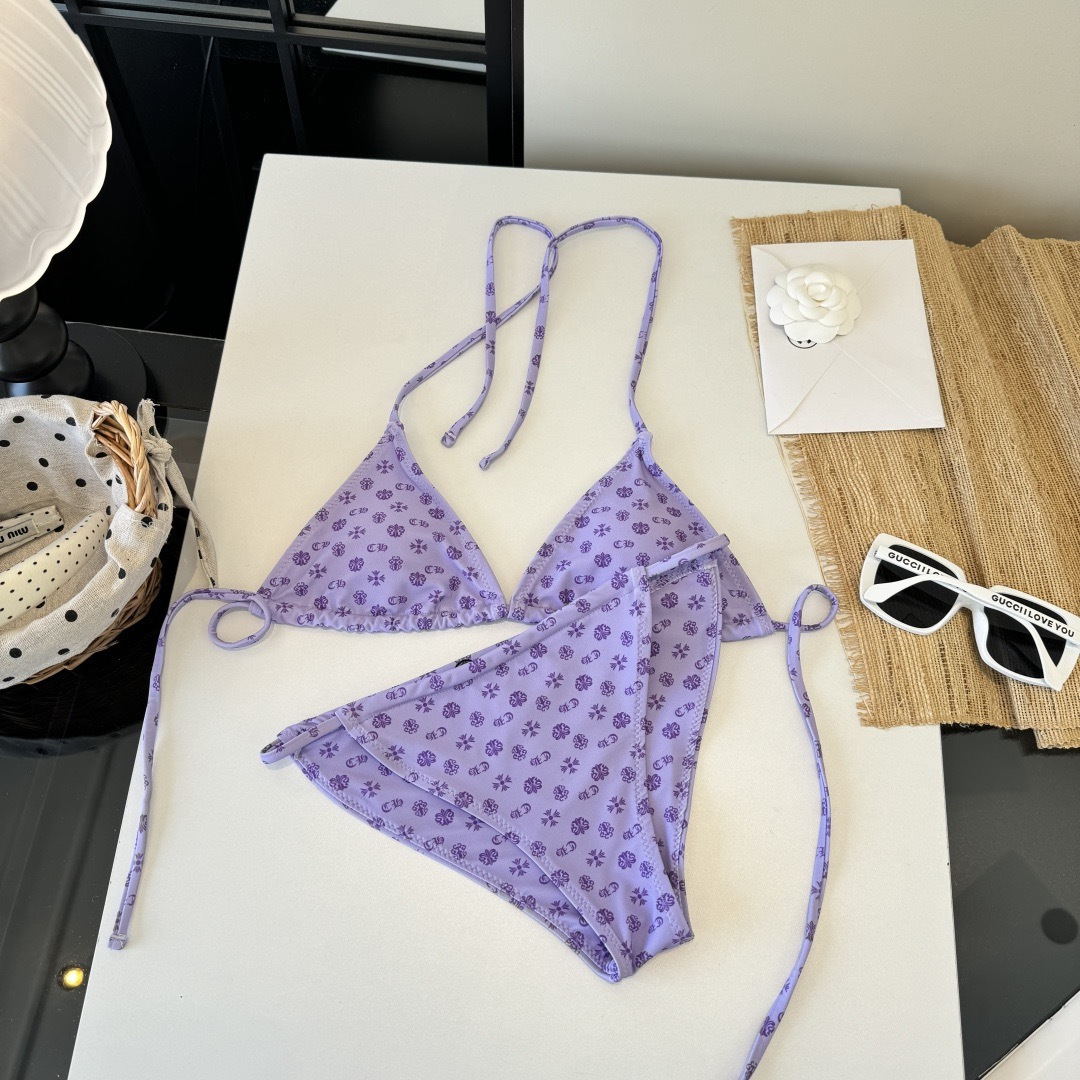 。克罗心新款分体泳衣👙❤️😍🥰适合多种场景的游泳衣🏊‍♀️海边 游泳池 温泉 水上乐园 漂流都可以😌内搭