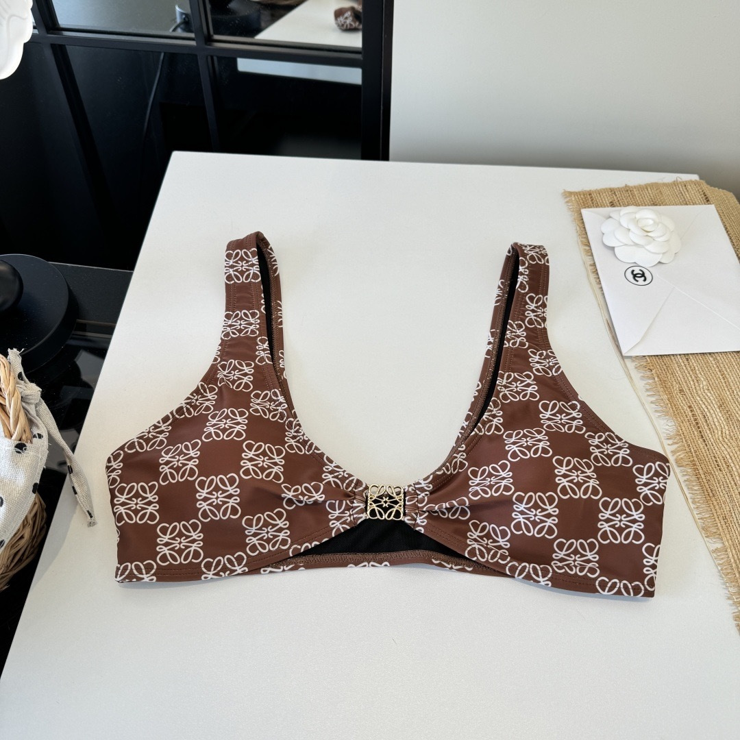 。罗意威LOEWE新款分体比基尼泳衣👙❤️😍🥰适合多种场景的游泳衣🏊‍♀️海边 游泳池 温泉 水上乐园 