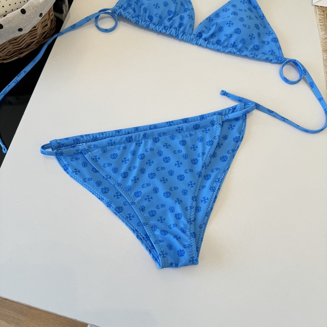 。克罗心新款分体泳衣👙❤️😍🥰适合多种场景的游泳衣🏊‍♀️海边 游泳池 温泉 水上乐园 漂流都可以😌内搭