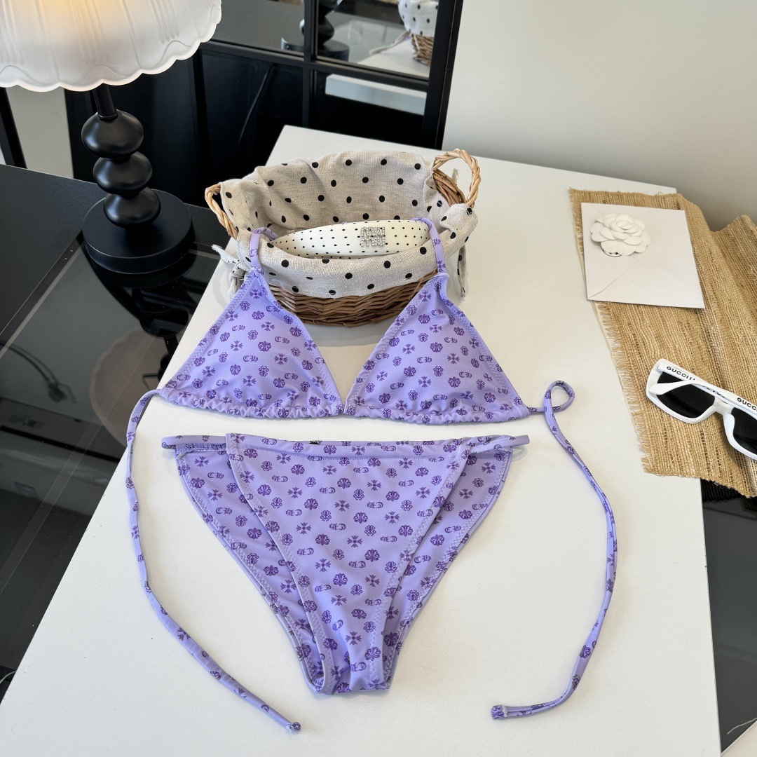 。克罗心新款分体泳衣👙❤️😍🥰适合多种场景的游泳衣🏊‍♀️海边 游泳池 温泉 水上乐园 漂流都可以😌内搭