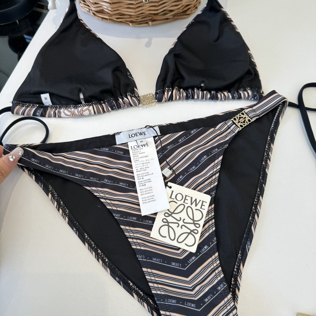 。罗意威LOEWE新款分体比基尼泳衣👙❤️😍🥰适合多种场景的游泳衣🏊‍♀️海边 游泳池 温泉 水上乐园 