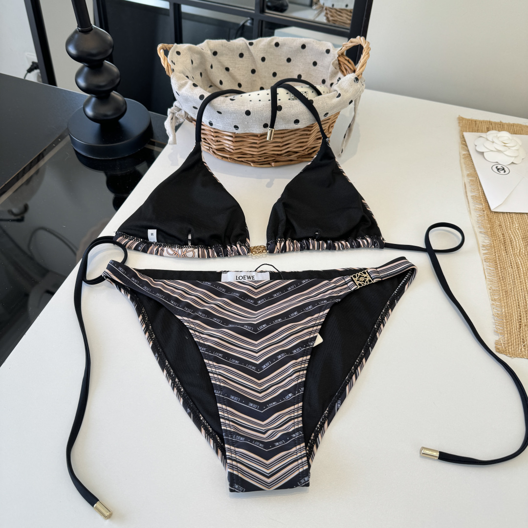 。罗意威LOEWE新款分体比基尼泳衣👙❤️😍🥰适合多种场景的游泳衣🏊‍♀️海边 游泳池 温泉 水上乐园 