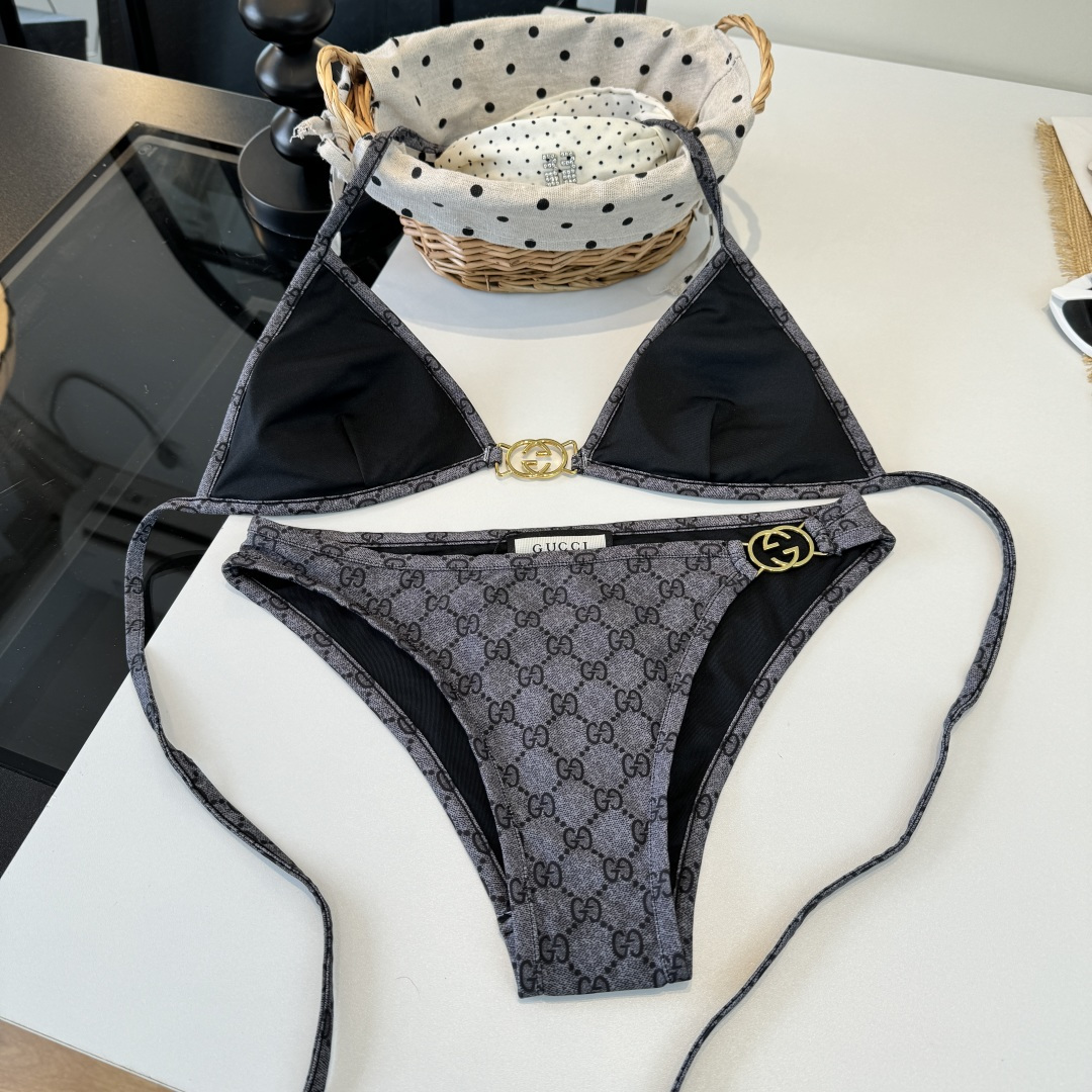 。Gucci古奇比基尼👙 上身超级棒！同步各大专柜发售，自然而然呈现时尚感！十分减龄，具有年轻活力。 码