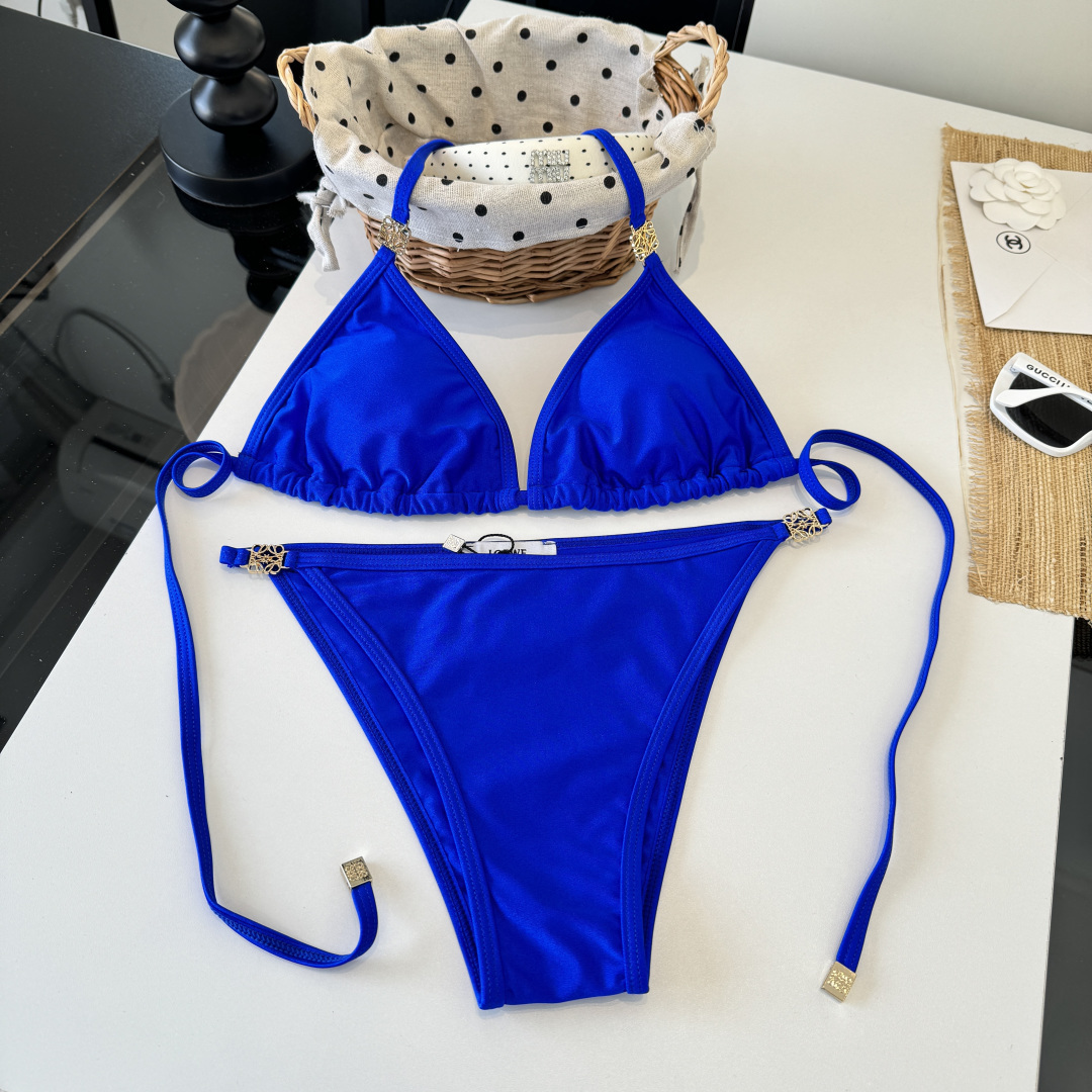 。罗意威LOEWE新款分体比基尼泳衣👙❤️😍🥰适合多种场景的游泳衣🏊‍♀️海边 游泳池 温泉 水上乐园 