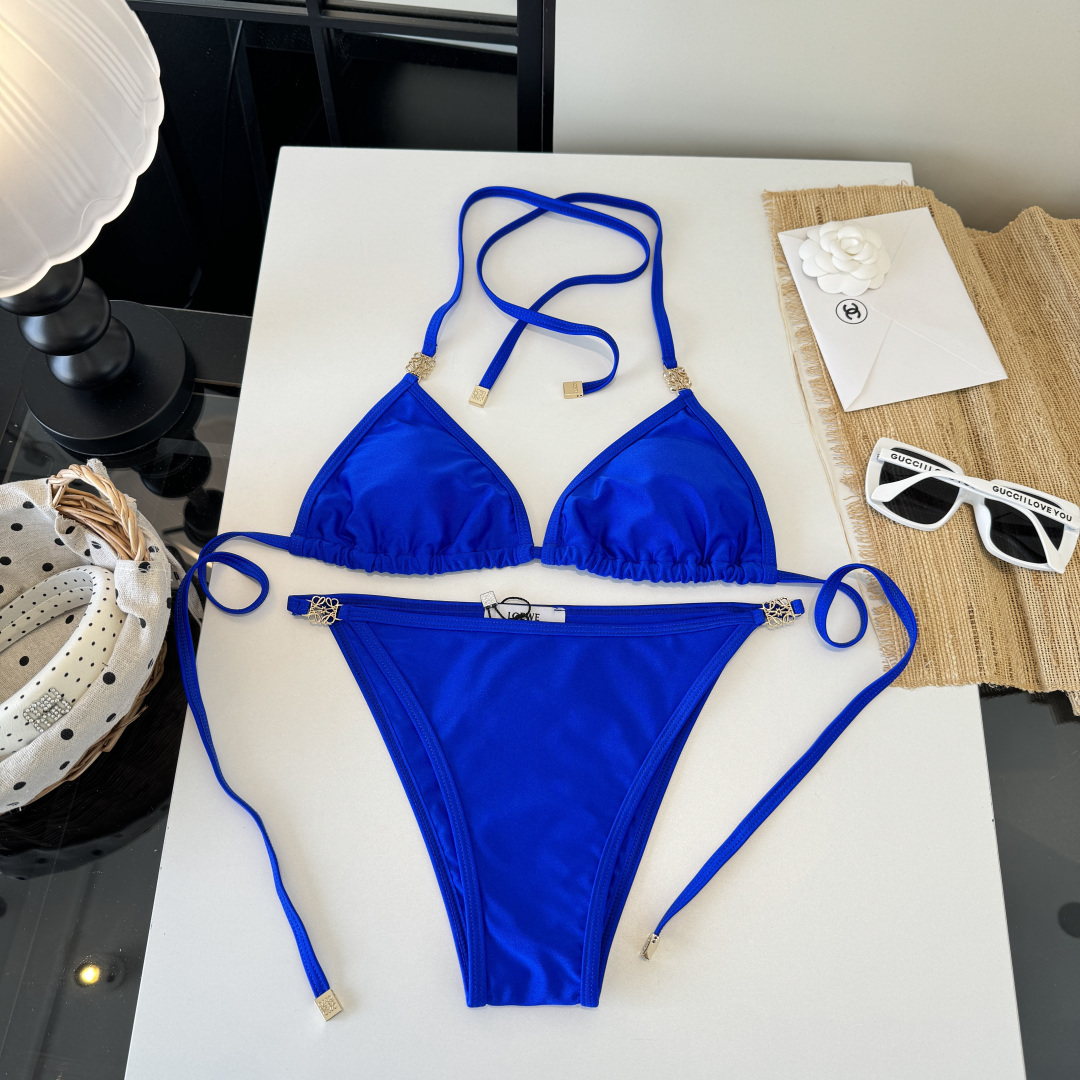 。罗意威LOEWE新款分体比基尼泳衣👙❤️😍🥰适合多种场景的游泳衣🏊‍♀️海边 游泳池 温泉 水上乐园 