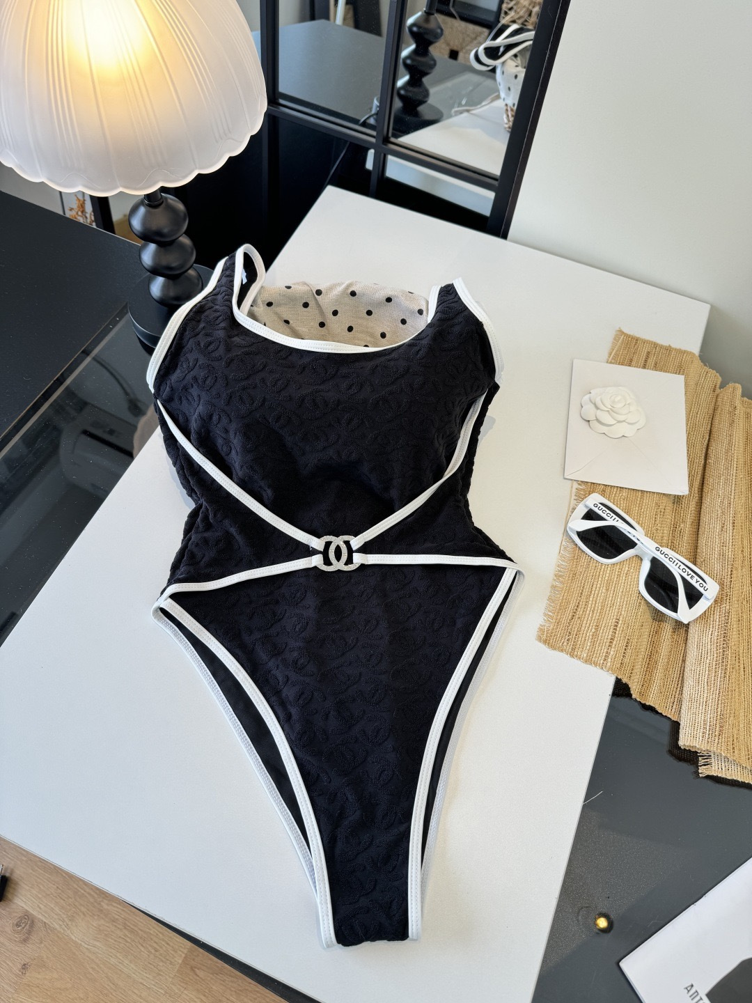 。Chanel香奈儿新款连体泳衣👙❤️😍🥰适合多种场景的游泳衣🏊‍♀️海边 游泳池 温泉 水上乐园 漂流