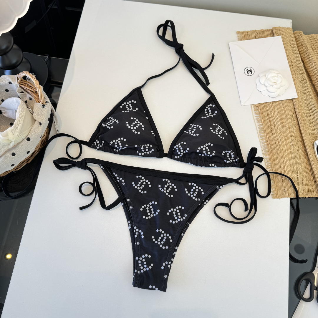 。Chanel香奈儿分体比基尼👙S M L XL