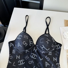 🌾Chanel香奈儿新款比基尼泳衣👙❤️😍🥰适合多种场景的游泳衣🏊♀️海边 游泳池 温泉 水上乐园 漂 🌾Chanel香奈儿新款比基尼泳衣👙❤️😍🥰适合多种场景的游泳衣🏊♀️海边 游泳池 温泉 水上乐园 漂