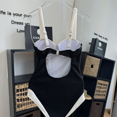 🌾Chanel香奈儿新款连体比基尼泳衣👙❤️😍🥰适合多种场景的游泳衣🏊♀️海边 游泳池 温泉 水上乐园 🌾Chanel香奈儿新款连体比基尼泳衣👙❤️😍🥰适合多种场景的游泳衣🏊♀️海边 游泳池 温泉 水上乐园