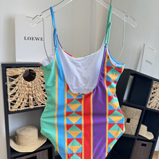 🌾罗意威LOEWE新款连体比基尼泳衣👙❤️😍🥰适合多种场景的游泳衣🏊♀️海边 游泳池 温泉 水上乐园 🌾罗意威LOEWE新款连体比基尼泳衣👙❤️😍🥰适合多种场景的游泳衣🏊♀️海边 游泳池 温泉 水上乐园