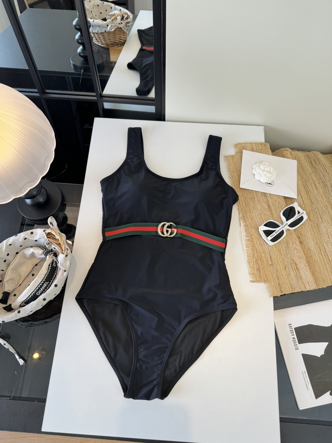 🌾Gucci古奇连体泳衣👙 上身超级棒！同步各大专柜发售，自然而然呈现时尚感！十分减龄，具有年轻活力。 