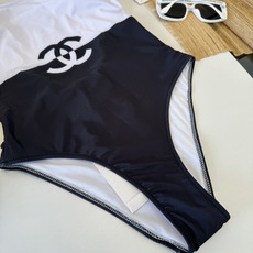 🌾Chanel香奈儿新款带钢圈连体泳衣👙❤️😍🥰适合多种场景的游泳衣🏊♀️海边 游泳池 温泉 水上乐园 🌾Chanel香奈儿新款带钢圈连体泳衣👙❤️😍🥰适合多种场景的游泳衣🏊♀️海边 游泳池 温泉 水上乐园