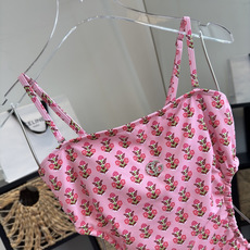 🌾Gucci古奇连体泳衣 😍🥰适合多种场景的游泳衣🏊♀️海边 游泳池 温泉 水上乐园 漂流都可以😌内搭 🌾Gucci古奇连体泳衣 😍🥰适合多种场景的游泳衣🏊♀️海边 游泳池 温泉 水上乐园 漂流都可以😌内搭