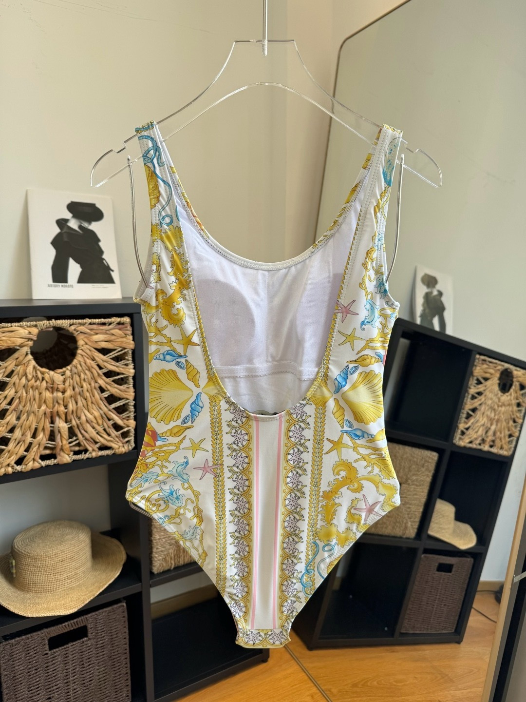 🌾范思哲连体比基尼👙泳衣  😍🥰适合多种场景的游泳衣🏊‍♀️海边 游泳池 温泉 水上乐园 漂流都可以😌内