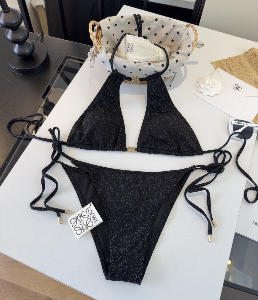 🌾罗意威LOEWE新款比基尼泳衣👙❤️😍🥰适合多种场景的游泳衣🏊‍♀️海边 游泳池 温泉 水上乐园 漂流