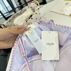 🌾Celine赛琳新款连体泳衣😍🥰适合多种场景的游泳衣🏊♀️海边 游泳池 温泉 水上乐园 漂流都可以😌 🌾Celine赛琳新款连体泳衣😍🥰适合多种场景的游泳衣🏊♀️海边 游泳池 温泉 水上乐园 漂流都可以😌