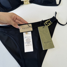 🌾Gucci古奇 分体比基尼👙泳衣 😍🥰适合多种场景的游泳衣🏊♀️海边 游泳池 温泉 水上乐园 漂流 🌾Gucci古奇 分体比基尼👙泳衣 😍🥰适合多种场景的游泳衣🏊♀️海边 游泳池 温泉 水上乐园 漂流