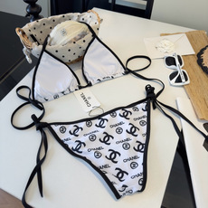 🌾Chanel香奈儿比基尼👙❤️😍🥰适合多种场景的游泳衣🏊♀️海边 游泳池 温泉 水上乐园 漂流都可以 🌾Chanel香奈儿比基尼👙❤️😍🥰适合多种场景的游泳衣🏊♀️海边 游泳池 温泉 水上乐园 漂流都可以