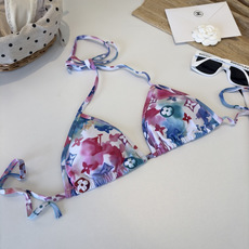 🌾LV路易威登比基尼👙❤️😍🥰适合多种场景的游泳衣🏊♀️海边 游泳池 温泉 水上乐园 漂流都可以😌内搭 🌾LV路易威登比基尼👙❤️😍🥰适合多种场景的游泳衣🏊♀️海边 游泳池 温泉 水上乐园 漂流都可以😌内搭