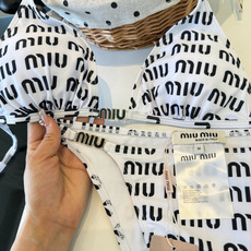 🌾miumiu缪缪新款分体比基尼泳衣👙❤️😍🥰适合多种场景的游泳衣🏊♀️海边 游泳池 温泉 水上乐园 🌾miumiu缪缪新款分体比基尼泳衣👙❤️😍🥰适合多种场景的游泳衣🏊♀️海边 游泳池 温泉 水上乐园