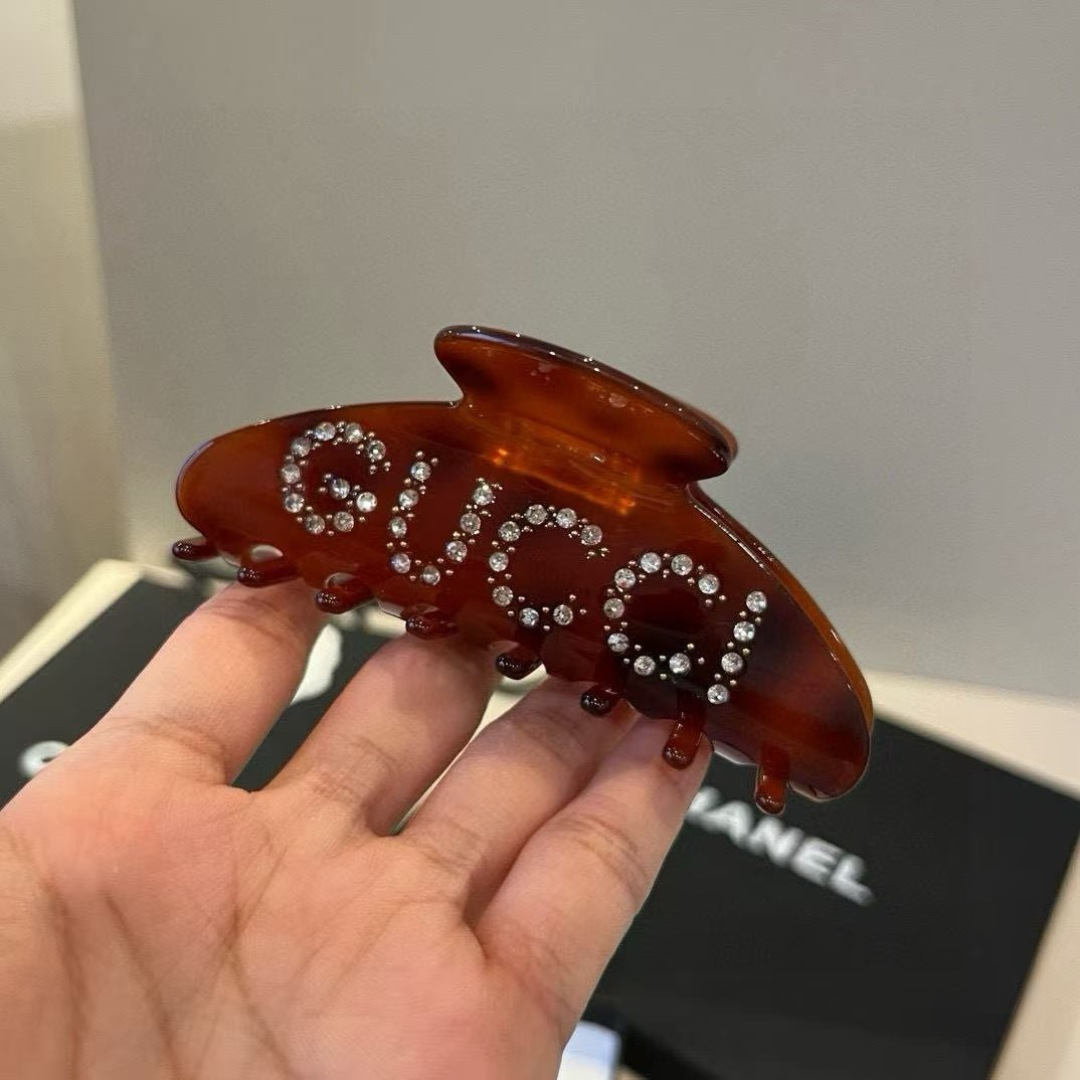 NO:853250,(Single) Gucci Gucci new hairpin hairpin, hairpin, gucci, hairpins19860909（单个） Gucci古奇新款发夹发夹,发夹,gucci,hairpins,accessory