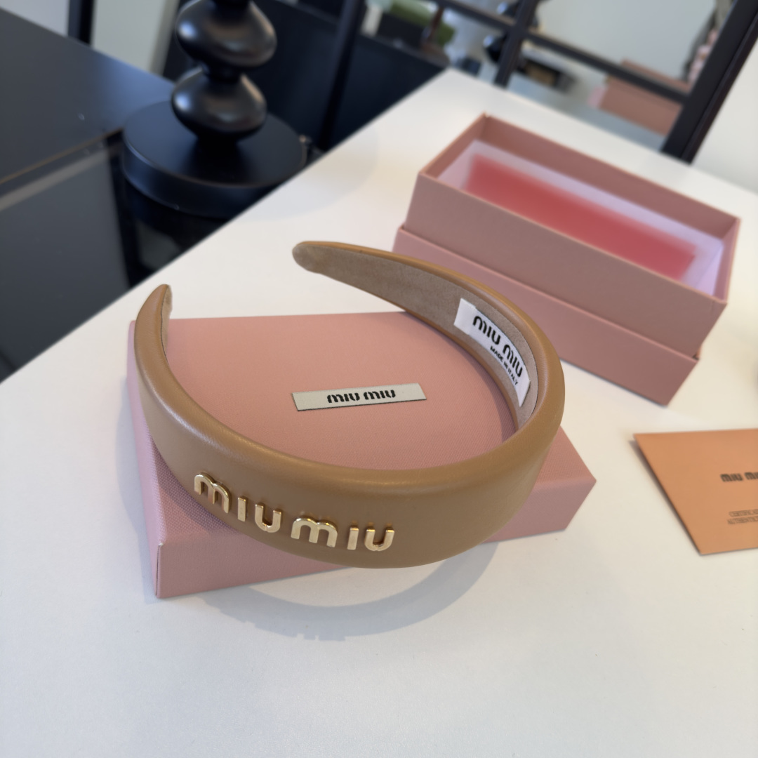 NO:853441,miumiu new hairband hairpins, hairpins, miumiu, hairpins19860909miumiu缪缪新款发箍发夹,发夹,miumiu,hairpins,accessory