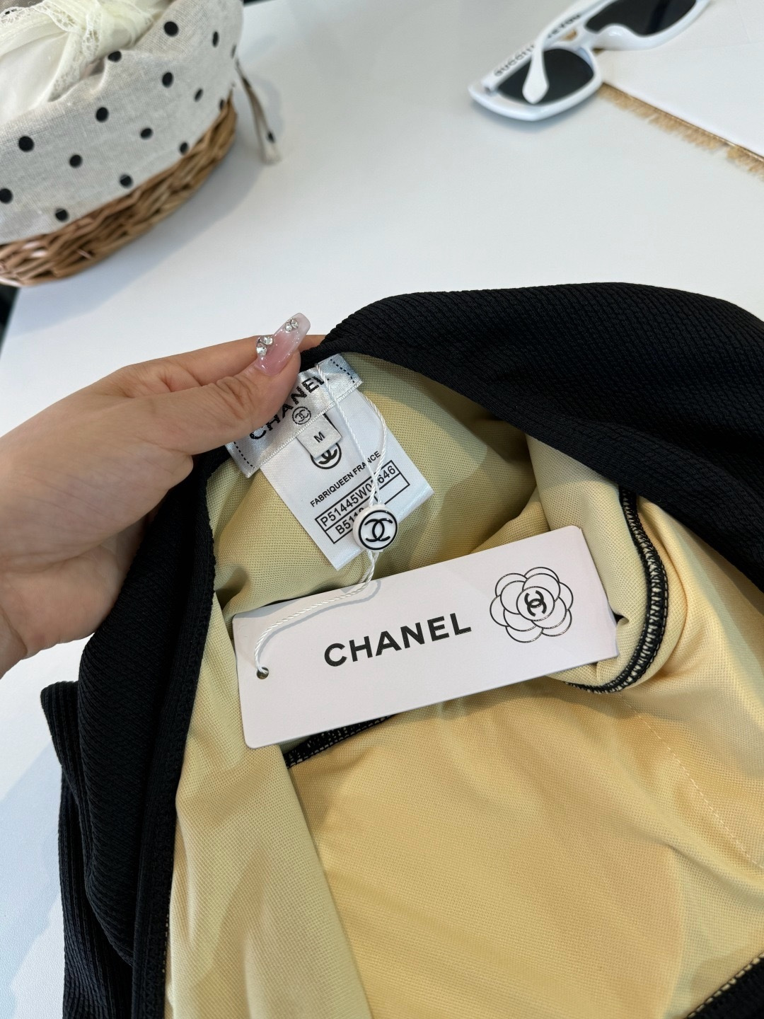 🌾Chanel 香奈儿连体泳衣 😍🥰适合多种场景的游泳衣🏊‍♀️海边 游泳池 温泉 水上乐园 漂流都可以