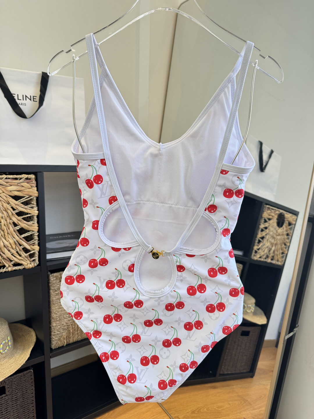 🌾LV路易威登连体泳衣🩱👙新款面料，S M L XL