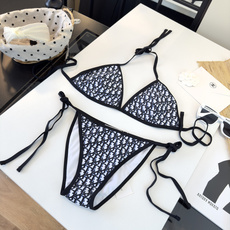 🌾Dior迪奥 新款比基尼泳衣👙❤️😍🥰适合多种场景的游泳衣🏊♀️海边 游泳池 温泉 水上乐园 漂流都 🌾Dior迪奥 新款比基尼泳衣👙❤️😍🥰适合多种场景的游泳衣🏊♀️海边 游泳池 温泉 水上乐园 漂流都